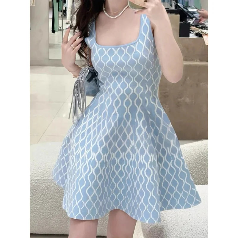 2024 High Quality Autumn New Women Blue French Fashion U-Shaped Hemline Sleeveless Knit Dress